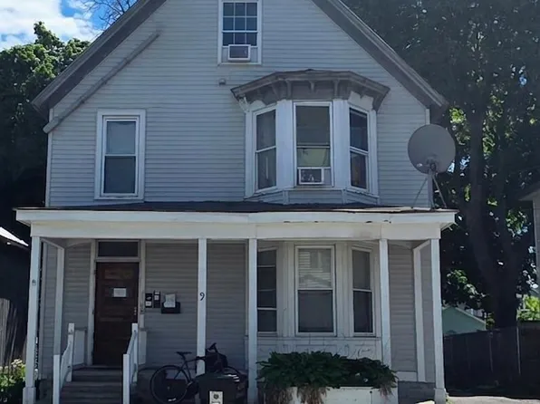 9 Couch St, Plattsburgh, NY 12901