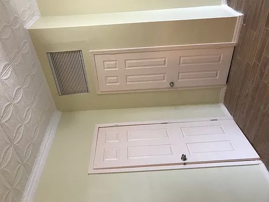 Rented by Windsor Homes Realty Corp | media 13