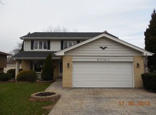 5624 Murray Dr, Berkeley, IL