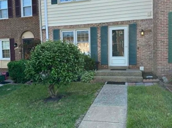 2913 Seminole Rd, Woodbridge, VA 22192