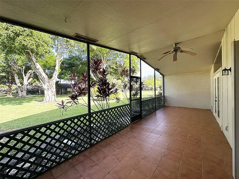 11703 Timbers Way #11703 — Photo 27