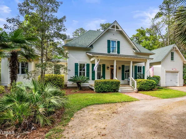 33 Ridge Rd, Beaufort, SC 29907