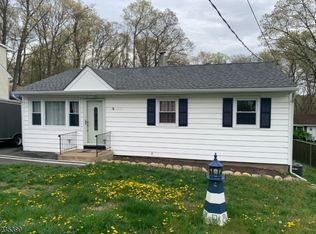 107 Harris Ave, Stanhope, NJ 07874