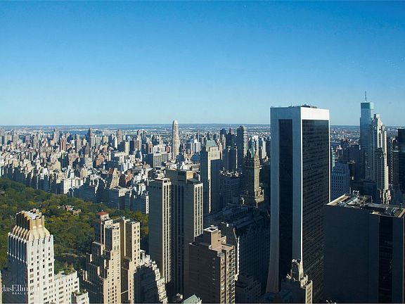 3rd image of 150-156 W 56th St APT 5801