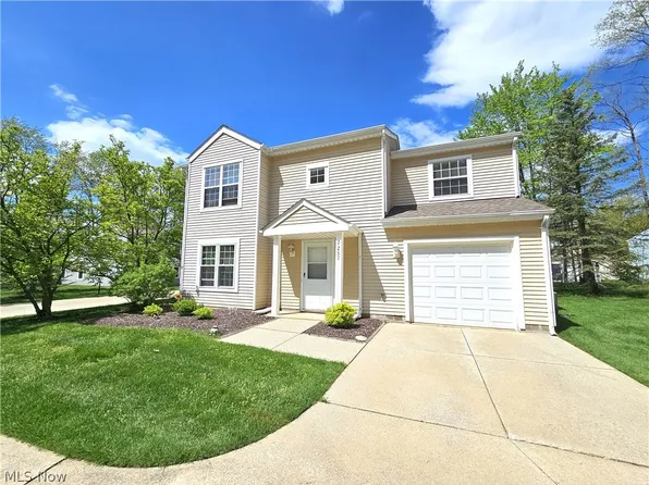 7257 Somerset Ct, Northfield, OH 44067