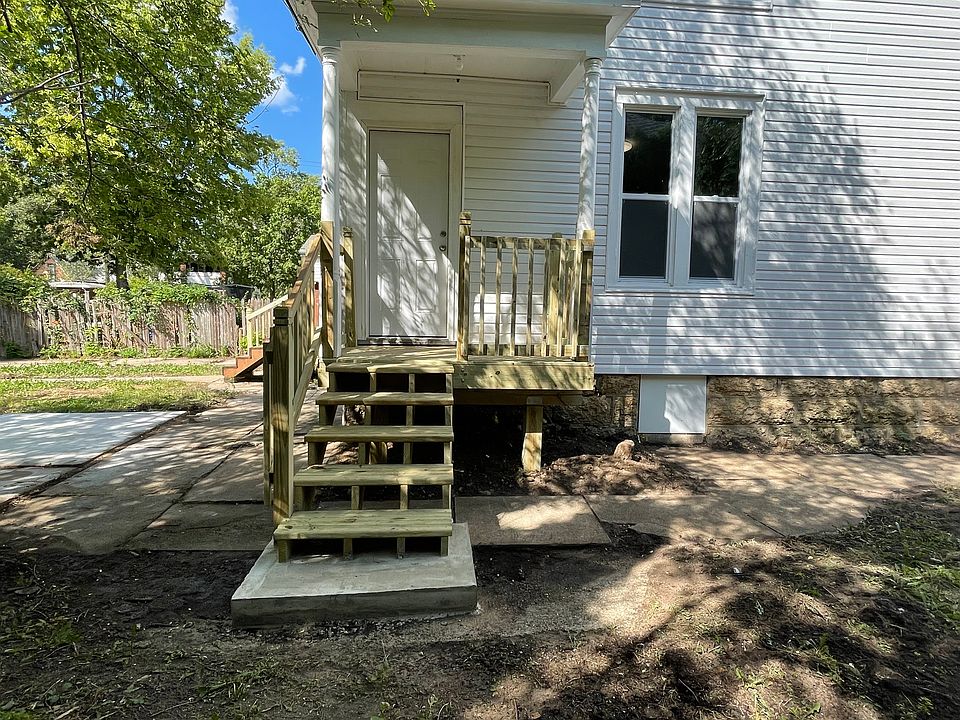 1st image of 1707 7th St #2