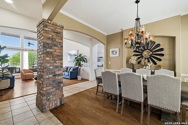 4 bed, 3.5 bath, 3921 sqft, $3,900 — Photo 3