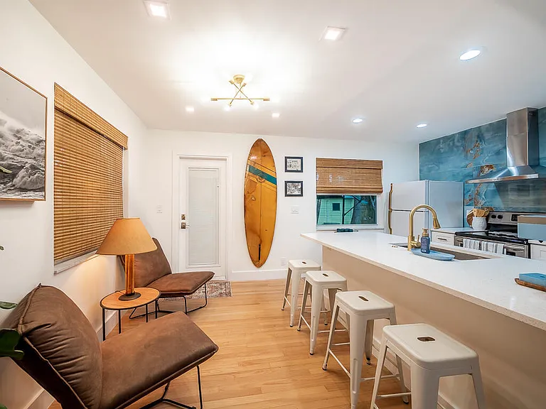 418 N Palmway — Photo 18
