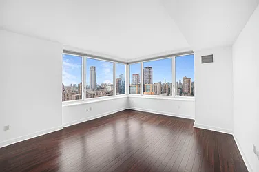 Rented by Nest Seekers International