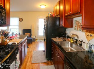 921 W 27th St, Chicago, IL 60608