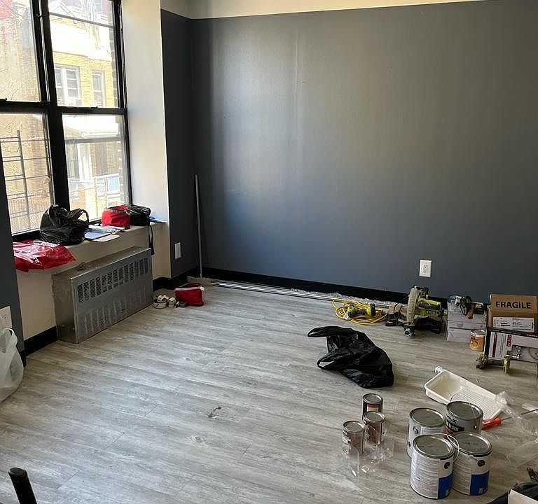 2nd image of 265 E 165th St