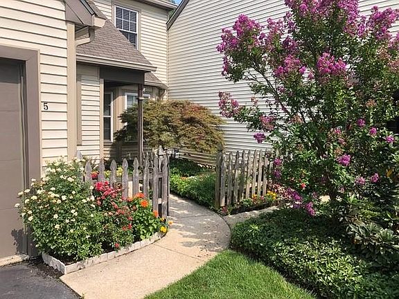Front Entrance to #4 & #5 Woodlake Drive