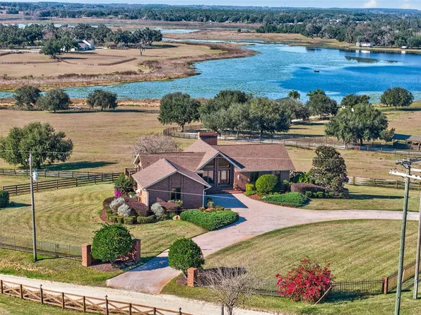 36649 Covington Rd, Dade City, FL 33525