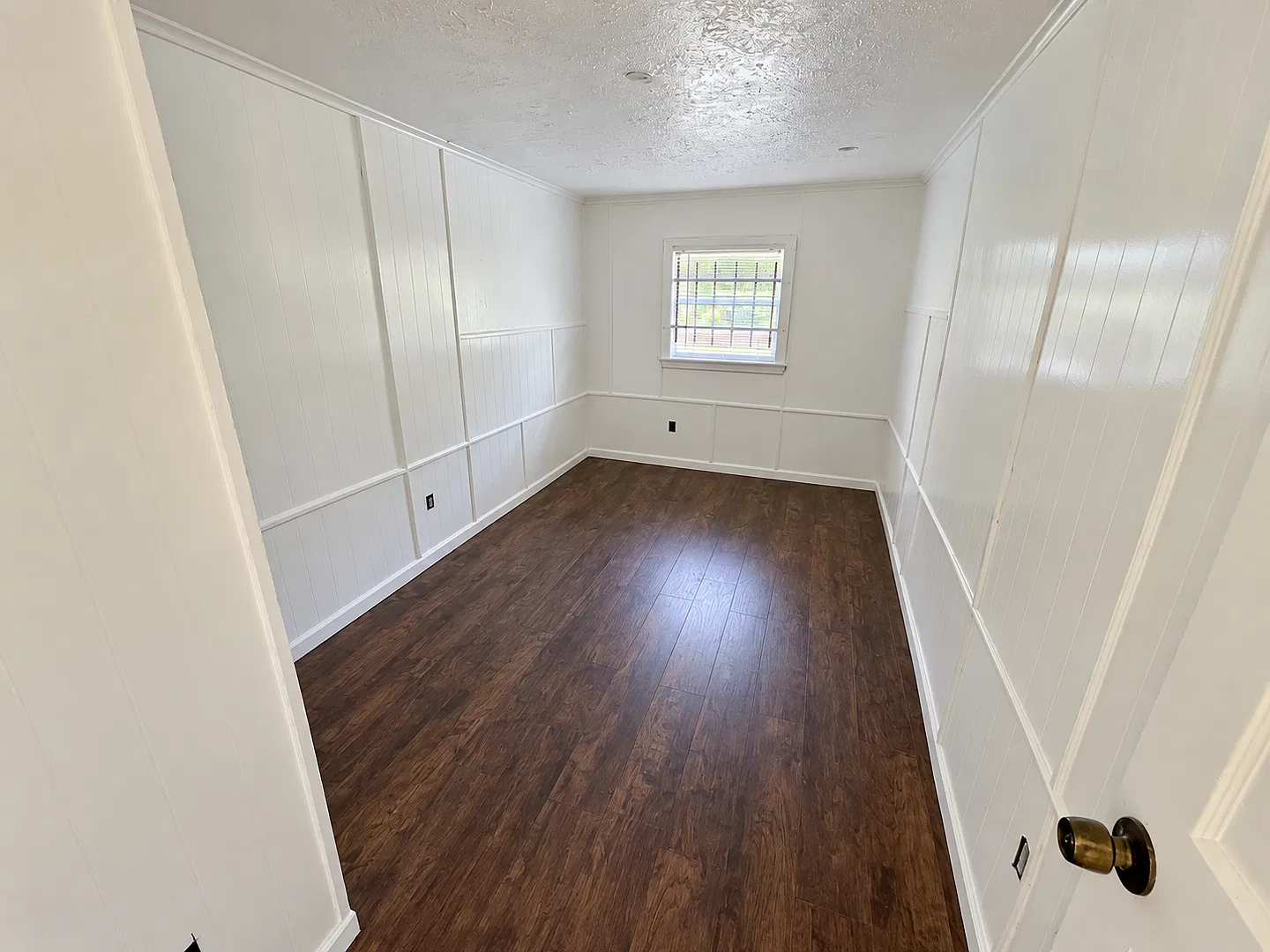 741 10th St — Photo 3