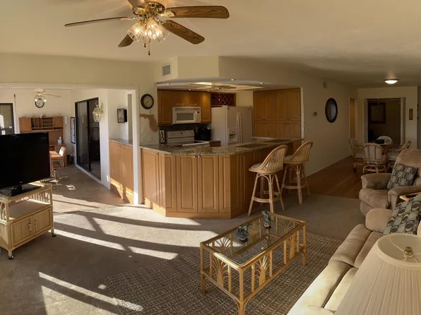 5770 Trailwinds Dr APT 212, Fort Myers, FL 33907