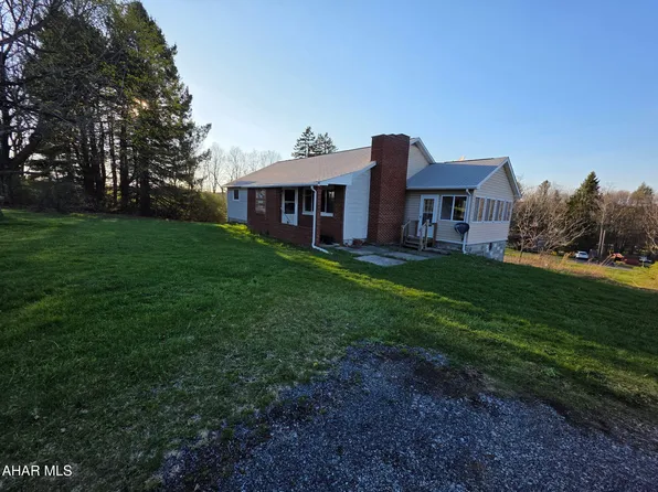 807 Tanner St, Ebensburg, PA 15931