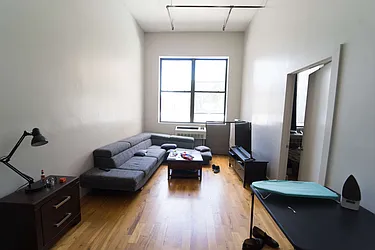 Rented by Manhattan Management LLC