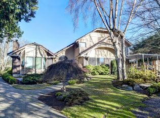9815 Cherry St, Edmonds, WA 98020