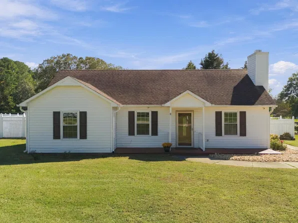 104 D A King Dr, Willow Spring, NC 27592