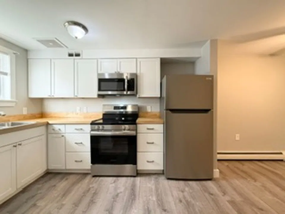 Monmouth Village Apartments LLC (Pine Ridge Estates)
