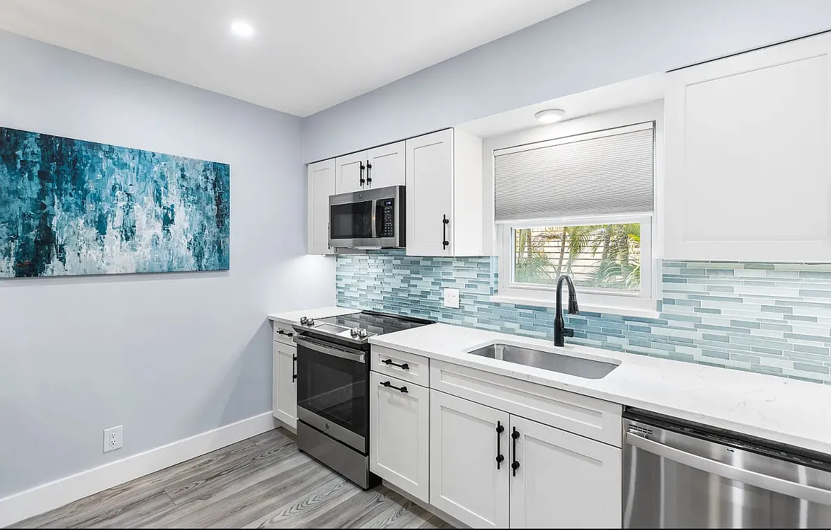 1 bed, 658 sqft, $2,300 — Photo 4