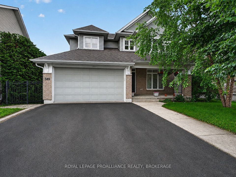 1st image of 589 Fieldstone Dr