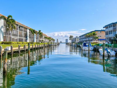 236 Castlewood Drive #305, North Palm Beach, FL, 33408