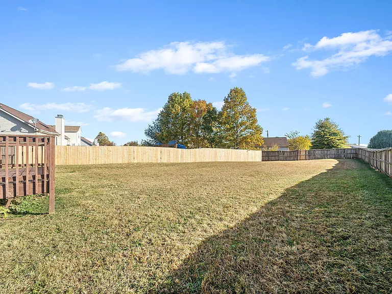 3737 Heather Dr — Photo 27
