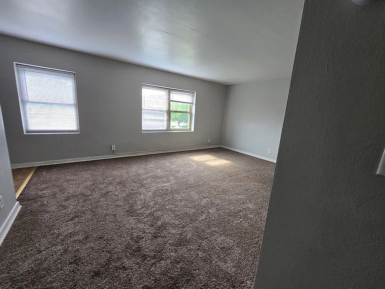 Carriage Hill — Photo 19