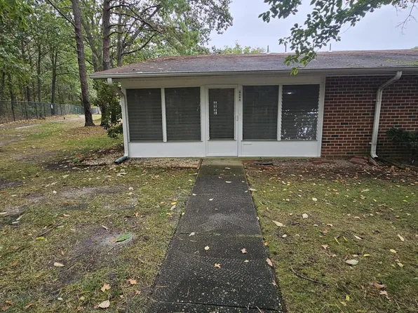 828A Balmoral Court, Lakewood, NJ 08701
