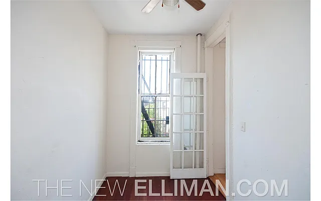 Sold by Douglas Elliman | media 4