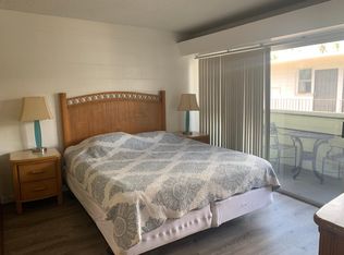 426 Pau St #8, Honolulu, HI 96815