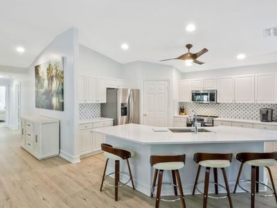 905 Carrick Bend CIR #201, Naples, FL, 34110