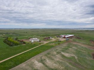 18542 Dry Creek Rd, Belle Fourche, SD 57717