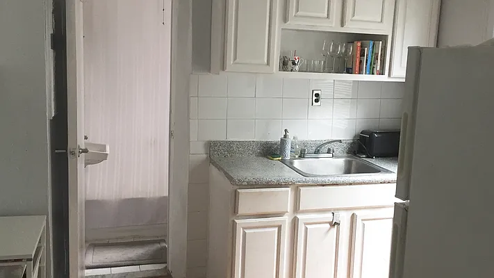 Rented by Nooklyn NYC LLC | media 23