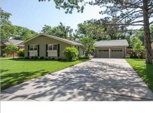 328 N Colonial Pl, Wichita, KS 67206