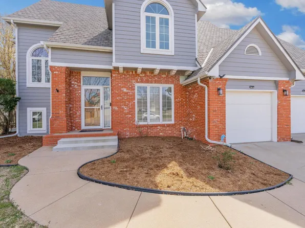 2710 N Dublin Cir, Wichita, KS 67226