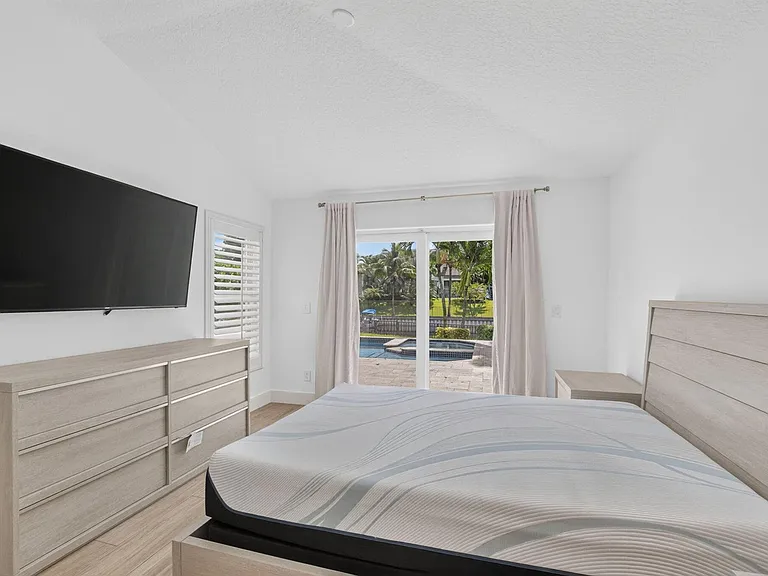 621 Anchor Point — Photo 42