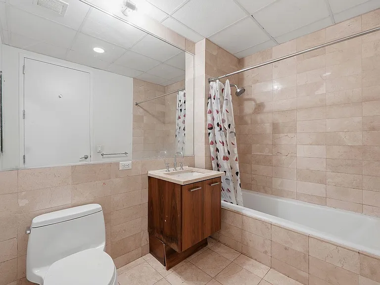 4 Beacon Way #1613 — Photo 18