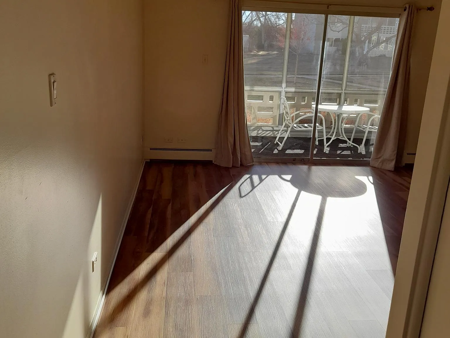 665 S Alton Way — Photo 3