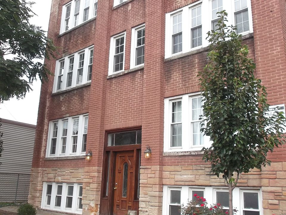 Front Entry 1