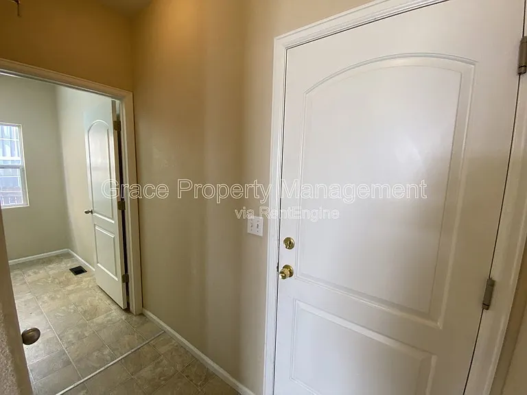 10289 E 113th Ave — Photo 11