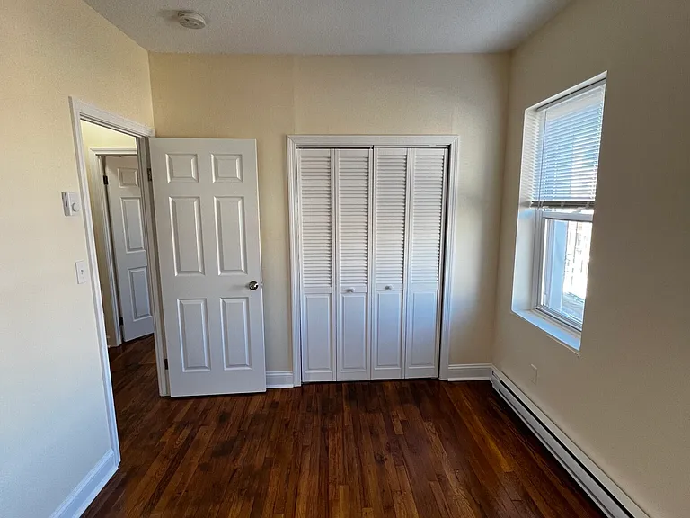 886 Huntington Ave. — Photo 64