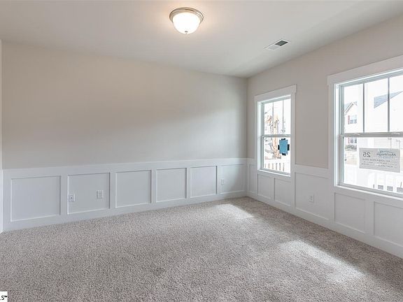 4th image of 444 Jones Peak Dr