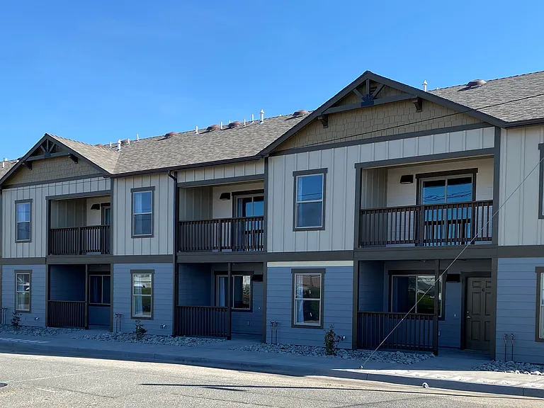 808 D St #C — Photo 1