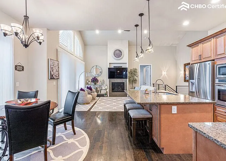 1131 S Balsam Ct — Photo 23