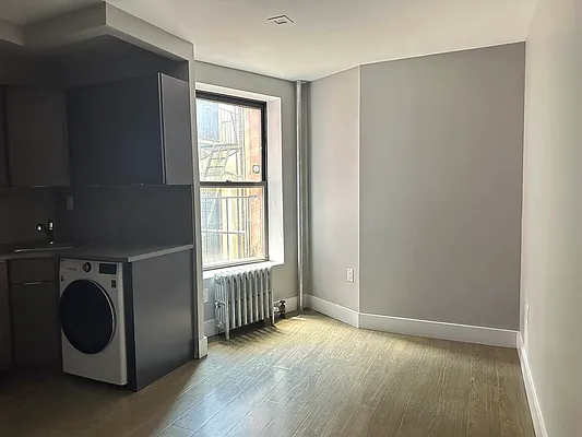 Rented by Premier One Realty LLC | media 3