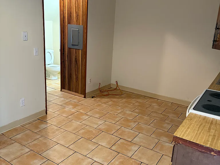 305 Lane Ave #3 — Photo 12