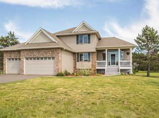 10645 Lanesboro Way, North Branch, MN 55056