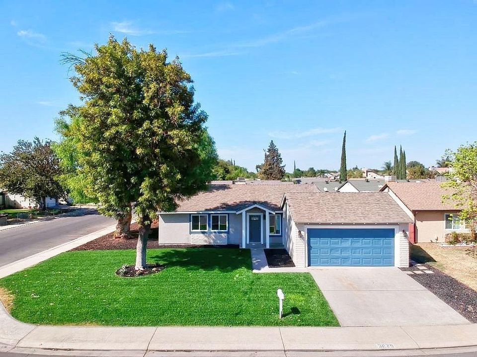 1st image of 3829 Woodview Dr